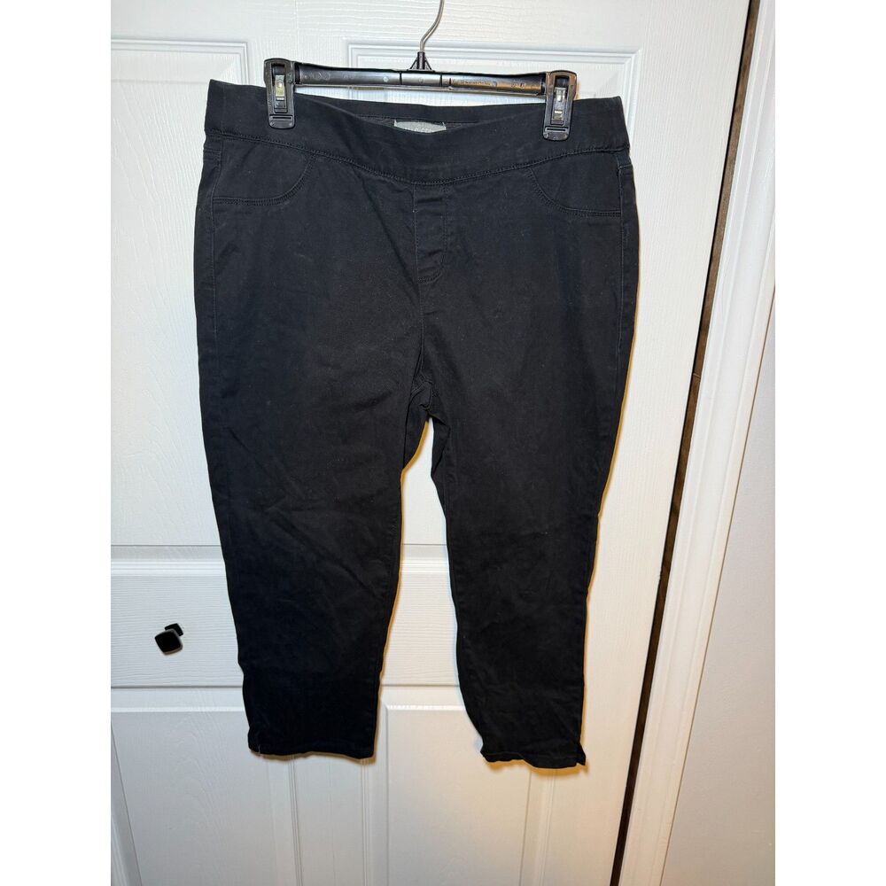 Falls Creek Black Pull On Stretch Capri Pants Women's Size Large